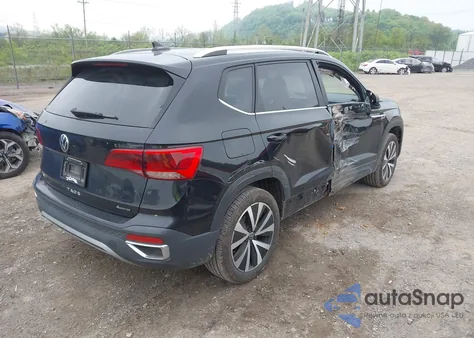 2023 Volkswagen Taos 1.5T Se из США, поврежденный, VIN 3VVNX7B22PM330188